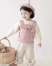 Load image into Gallery viewer, Fluffy Animal Jumper