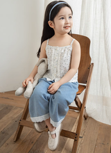 Load image into Gallery viewer, Summer Wide Leg Jeans (SAMPLE - size 6T)