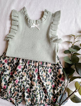 Load image into Gallery viewer, Summer Floral Shorts