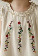 Load image into Gallery viewer, Elowen Sleeveless Top
