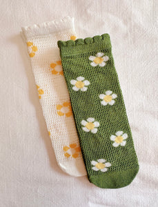 Summer Daisy Socks (SAMPLE - Size Small)
