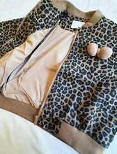 Load image into Gallery viewer, Leopard Bomber Jacket
